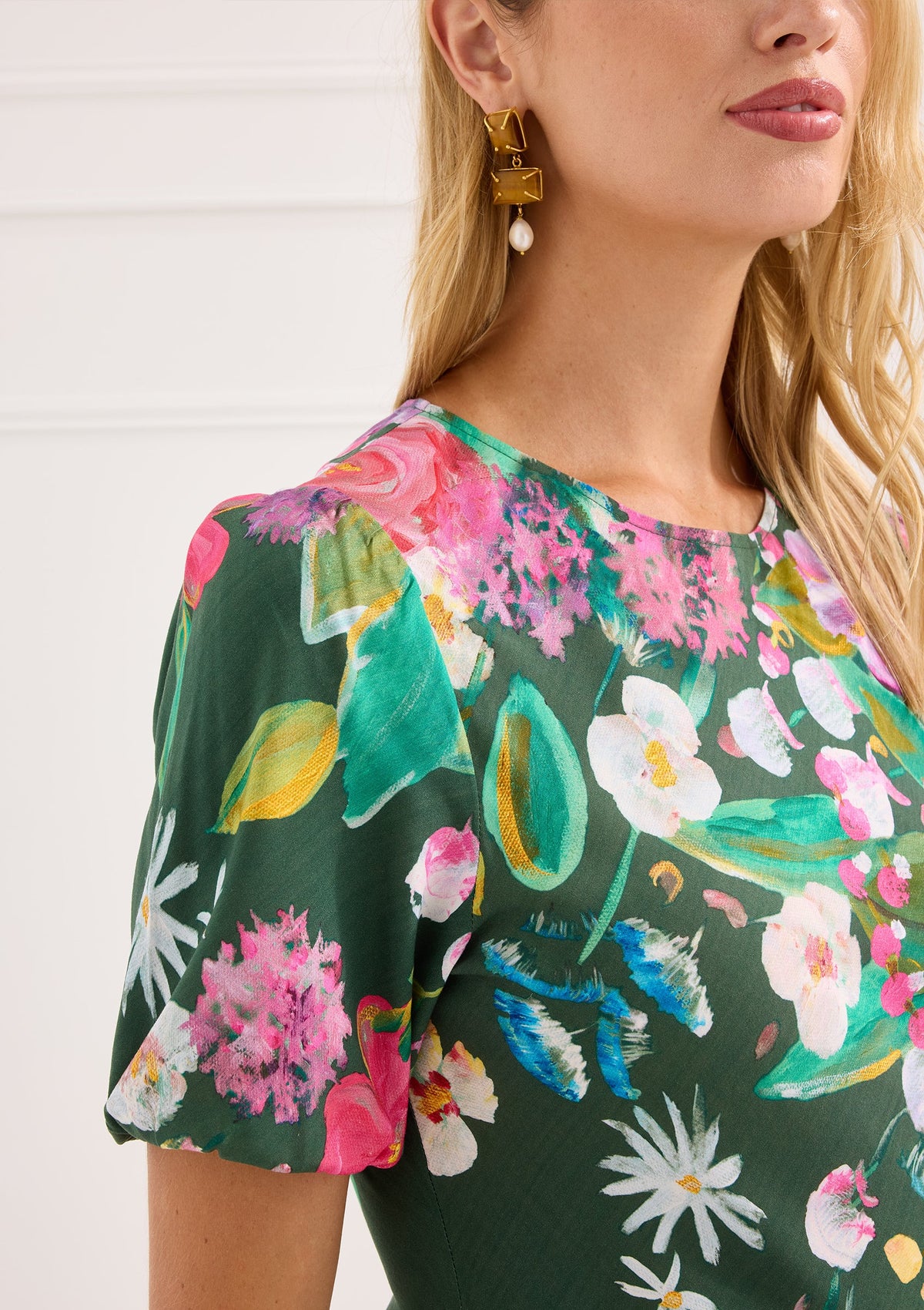 Alivia Close detail of Dawn Dress floral print and puff sleeve