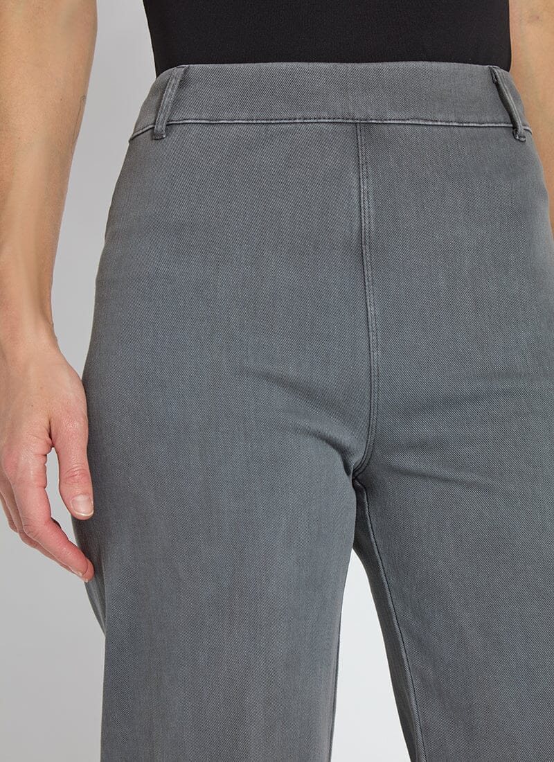 Lyssé Erin Antique Wash Charcoal denim waistband and front detail.