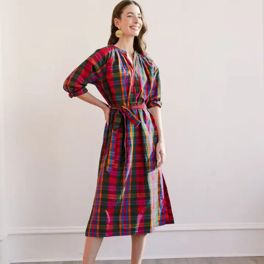 Que Paso Plaid Tejate Dress