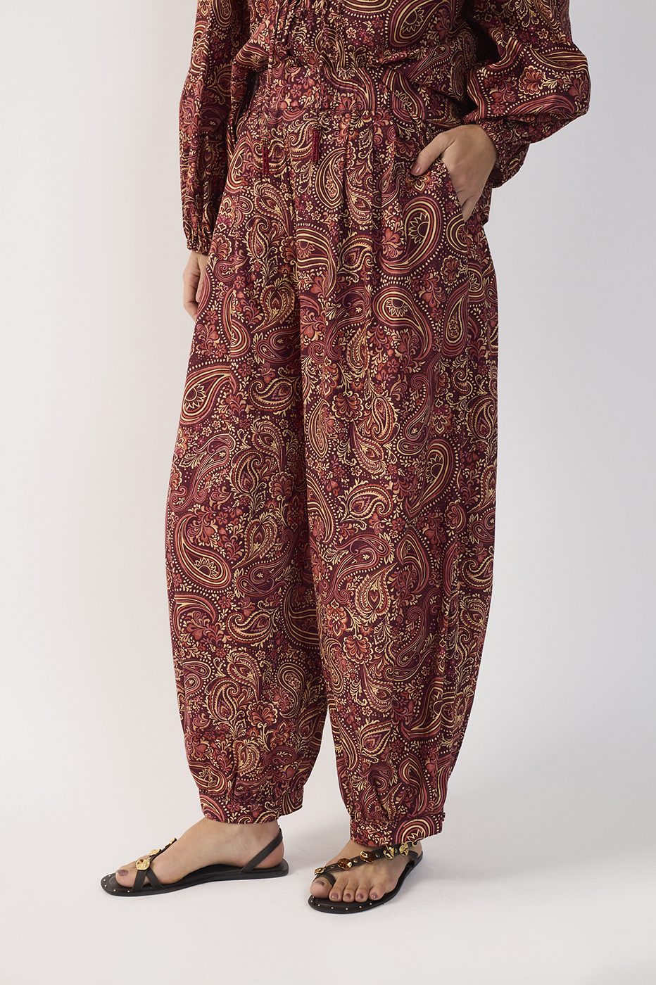 Dress To Winter Night Barrel Pants in Noite de Inverno Print, view 4