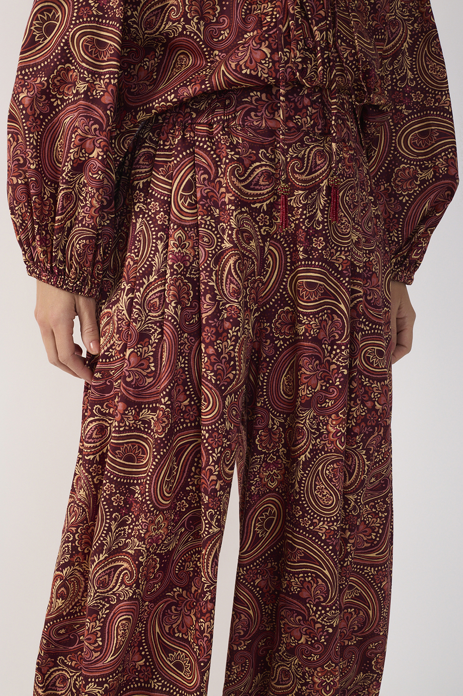 Dress To Winter Night Barrel Pants in Noite de Inverno Print, view 5